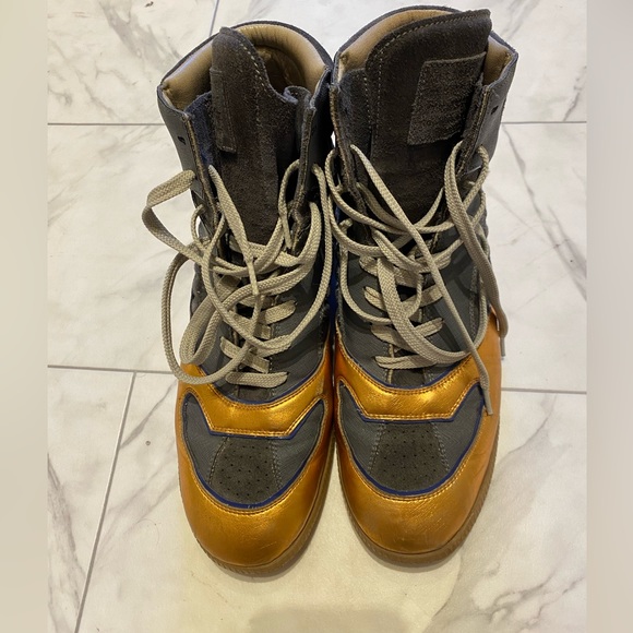 Maison Margiela SIZE 11 / 44 HIGHTOP LEATHER ROSE GOLD / NAVYMADE IN ITALY